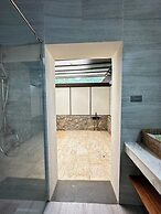 Mela Garden Retreat Cottage