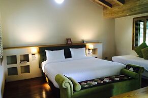 Mela Garden Retreat Cottage