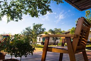 Mela Garden Retreat Cottage