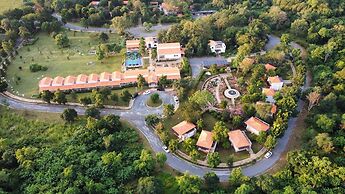 Mela Garden Retreat Cottage