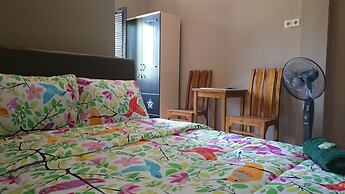 Café Johan Home Stay Senggigi