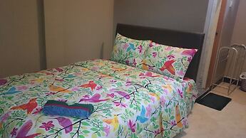 Café Johan Home Stay Senggigi