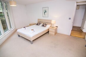 Apartment Wharf – Water Gardens