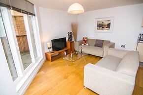 Apartment Wharf – Water Gardens