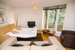 Apartment Wharf – Water Gardens
