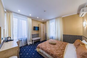 Mira Hotel