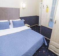 Mira Hotel