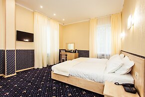 Mira Hotel