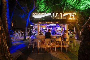 Zaton Holiday Resort Mobile Homes