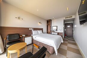 Sunrise Hotel Jungmun