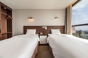 Sunrise Hotel Jungmun