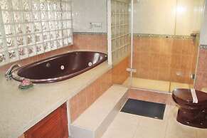 Hotel Ribera Del Rio Av 2N