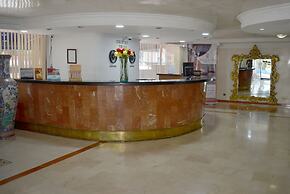 Hotel Ribera Del Rio Av 2N