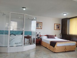 Hotel Ribera Del Rio Av 2N