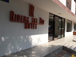 Hotel Ribera Del Rio Av 2N