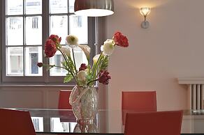 At Home - Porta Romana