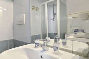 At Home - P.ta Venezia C.so Buenos Aires