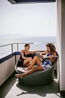 Hard Rock Hotel Tenerife