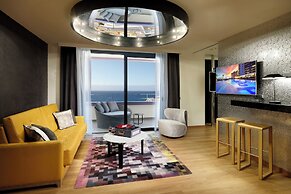 Hard Rock Hotel Tenerife