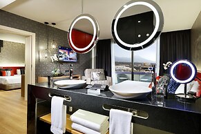 Hard Rock Hotel Tenerife