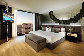 Hard Rock Hotel Tenerife