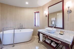 Sheraton Samoa Aggie Grey's Hotel & Bungalows