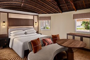 Sheraton Samoa Aggie Grey's Hotel & Bungalows