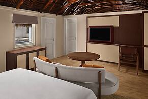 Sheraton Samoa Aggie Grey's Hotel & Bungalows