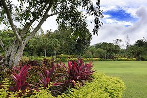 Sheraton Samoa Aggie Grey's Hotel & Bungalows