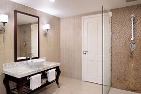 Sheraton Samoa Aggie Grey's Hotel & Bungalows