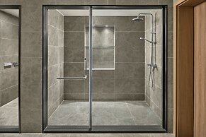 Sheraton Samoa Aggie Grey's Hotel & Bungalows