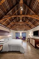 Sheraton Samoa Aggie Grey's Hotel & Bungalows