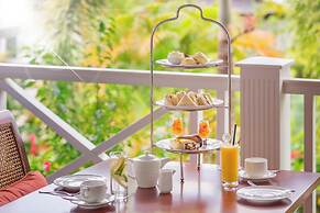 Sheraton Samoa Aggie Grey's Hotel & Bungalows