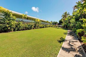 Sheraton Samoa Aggie Grey's Hotel & Bungalows