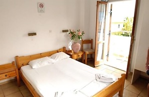 Semiramis Apartments by Estia