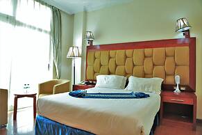 Blue Birds International Hotel