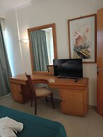 Bristol Sea View Apartments