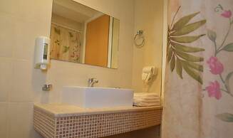 Bristol Sea View Apartments