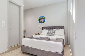 Angela Hotel and Apartments