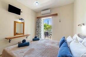 Angela Hotel and Apartments