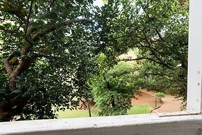 Bentleys Hotel Colaba