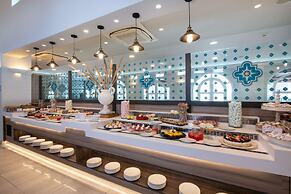 Anemos Luxury Grand Resort