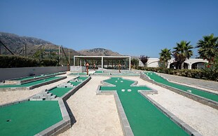 Anemos Luxury Grand Resort