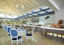 Anemos Luxury Grand Resort