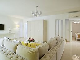 Anemos Luxury Grand Resort