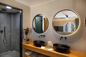 Anemos Luxury Grand Resort