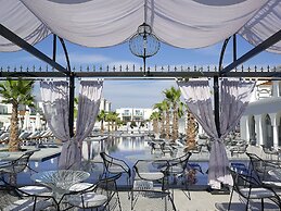 Anemos Luxury Grand Resort