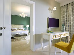 Anemos Luxury Grand Resort