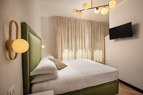 Daplace - Gran Torino Suites