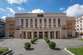 Daplace - Gran Torino Suites